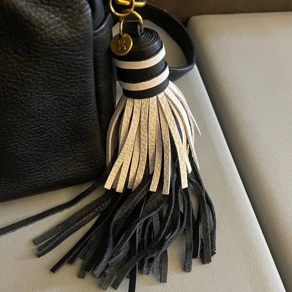 HOBO Black Leather Crossbody Bag - Picture 2 of 10